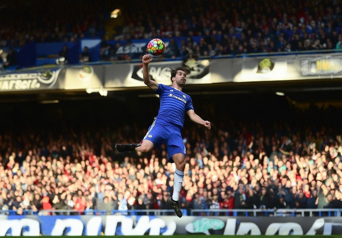 2016英超巅峰对决：切尔西vs曼城激情对决回顾(图4)